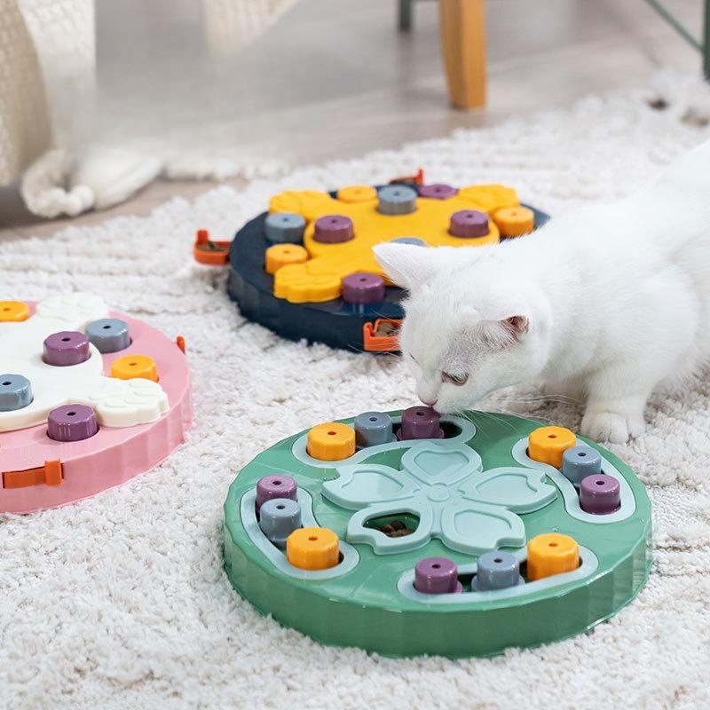 puzzle feeder for cats
